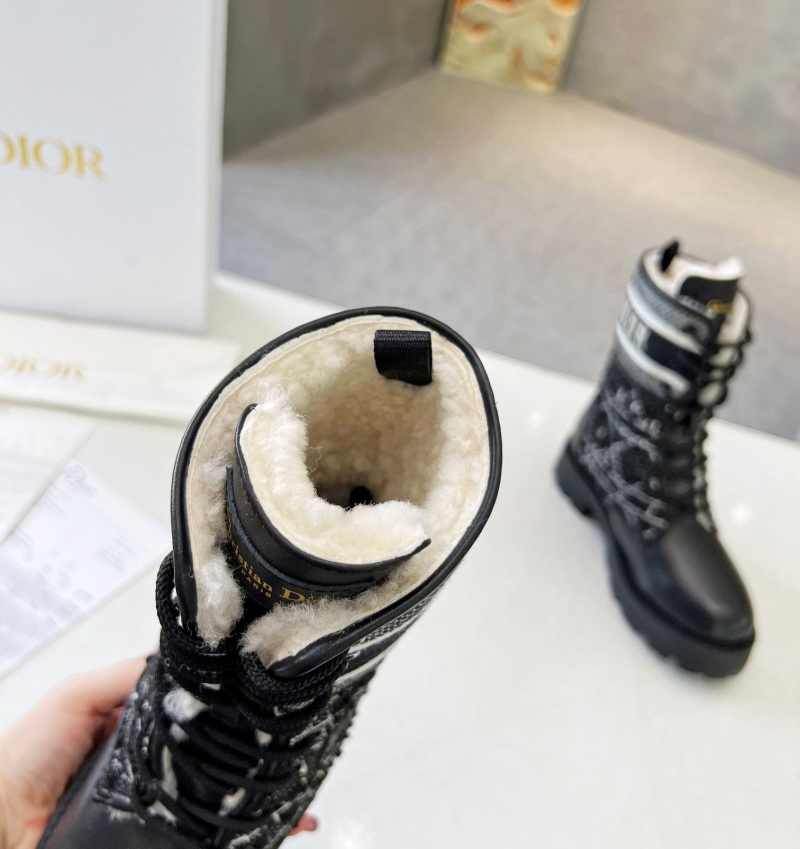 ch**an D*or boots